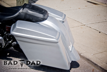 Load image into Gallery viewer, SUMMIT REAR FENDER WITH RECESS 2009-2013

