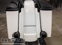 Load image into Gallery viewer, SUMMIT REAR FENDER WITH RECESS 1997-2008
