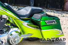 Load image into Gallery viewer, ROAD KING &amp; SOFTAIL SPEAKER LID PACKAGE WITH FLUSH LIGHTS
