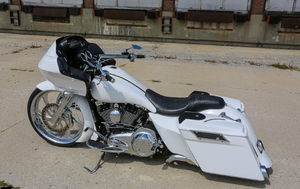 INJECTED STRETCHED SADDLEBAGS FOR 1993-2013